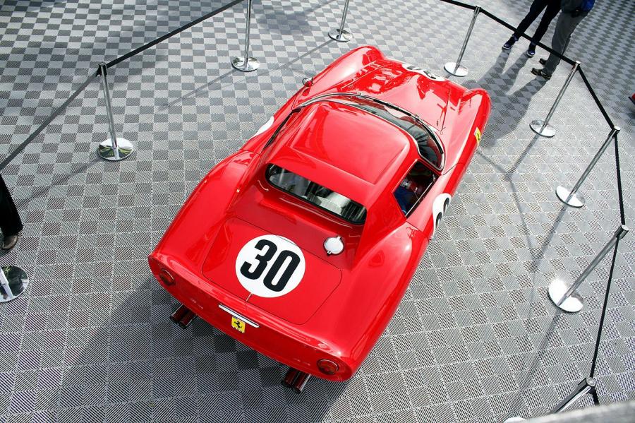  Ferrari 250 GTO (Series II) 1964 года  (фото 15 из 22)